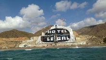 TSJA estudiará si recusa a los jueces que deben decidir sobre licencia del hotel del Algarrobico