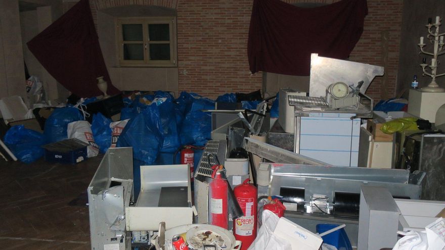 Basura recogida en bolsas antes de la Okupación.