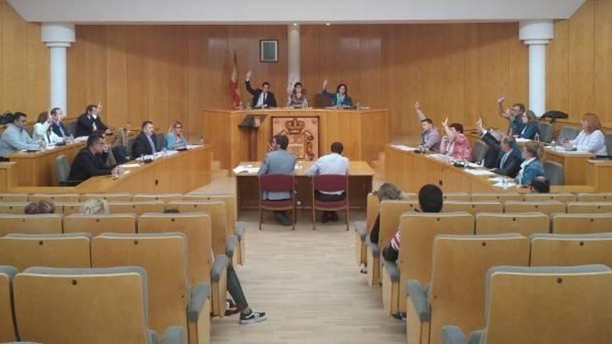Pleno del Ayuntamiento de San Andrés del Rabanedo, en una imagen de archivo. / ileon.com