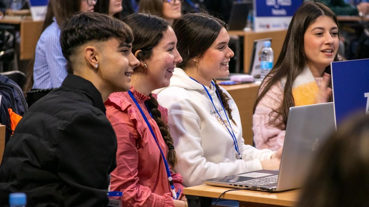 El 32,5% de los jóvenes castellanomanchegos quiere emprender y crear su propia empresa