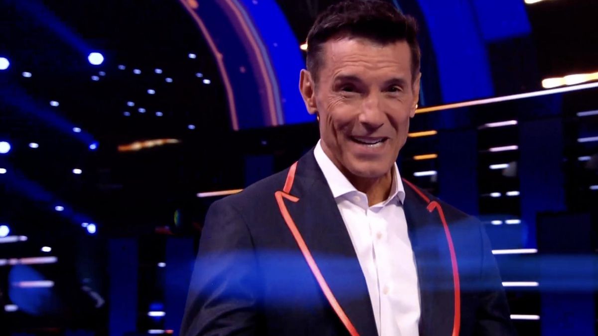 Jesús Vázquez atraviesa 'El túnel' en la primera promo del nuevo concurso de RTVE: "No podrás escapar"