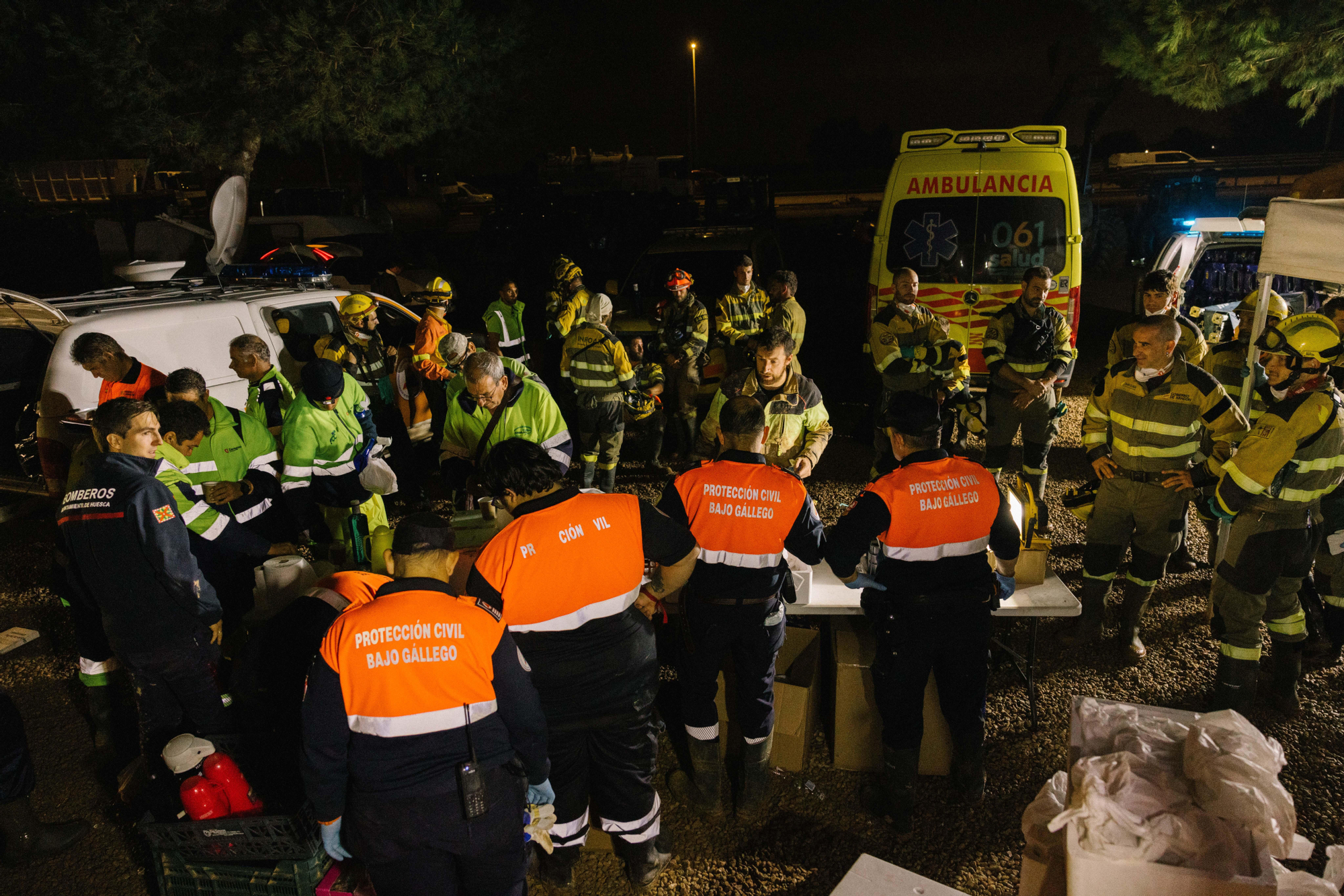 Efectivos del Gobierno de Aragón en Catarroja