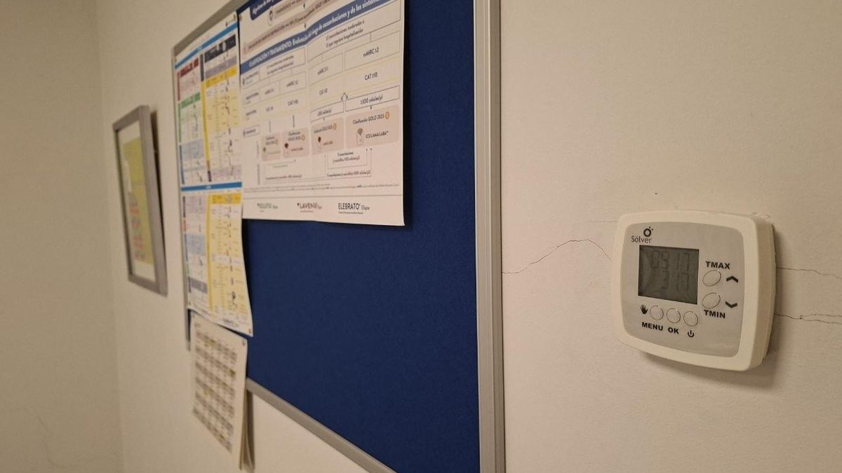 El termómetro del centro de salud de Miribilla, en Bilbao, marca los 31,7 grados a las 10.00 horas de este miércoles