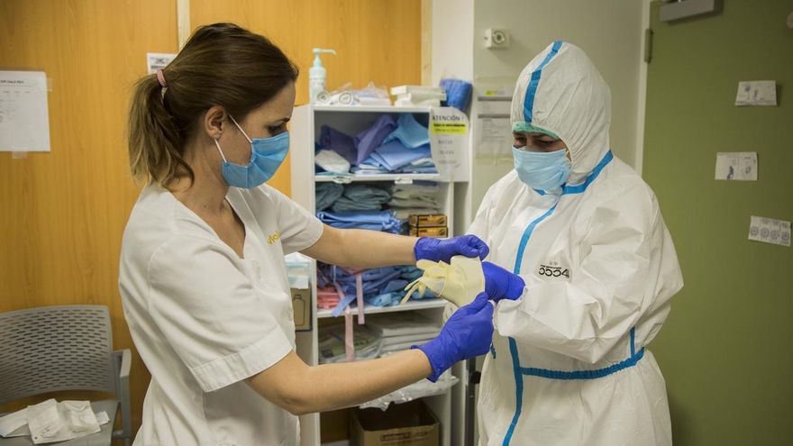 La incidencia COVID alcanza los 153 casos en Cantabria y sube a riesgo alto para los mayores de 65 años