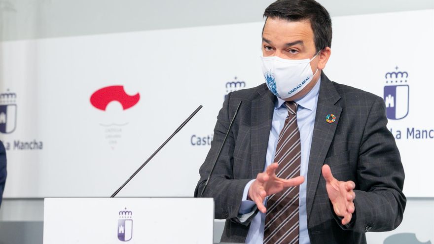 El consejero en rueda de prensa