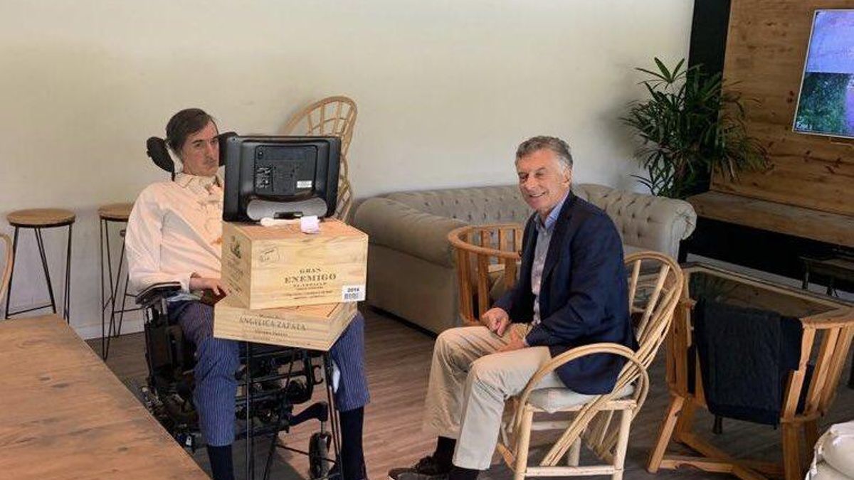 Esteban Bullrich presentó su renuncia al PRO por “la protección brindada a Manuel Adorni”