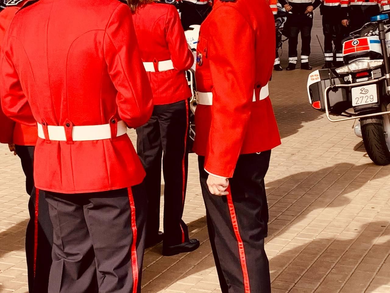 El cuadragésimo aniversario de la Ertzaintza, en imágenes