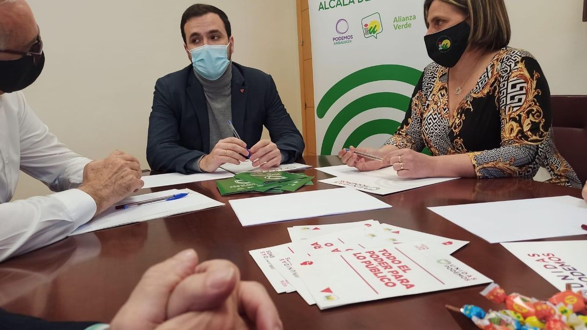 Garzón reivindica en Alcalá de Guadaíra el papel de las administraciones frente a las casas de apuestas