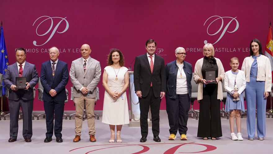 González Iglesias, Premio de las Letras de Castilla y León: "Si renunciamos a la poesía nos volveremos menos humanos"