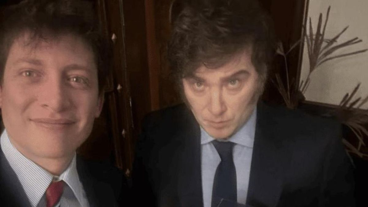 Santiago Caputo y la vicegobernadora de Mendoza encabezan una ola racista a partir del Mundial