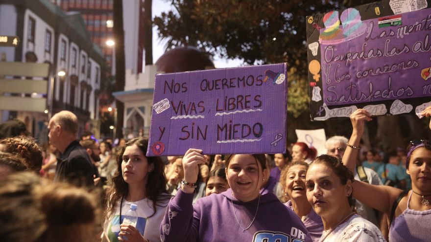 Manifestación por el 8M en Gran Canaria.