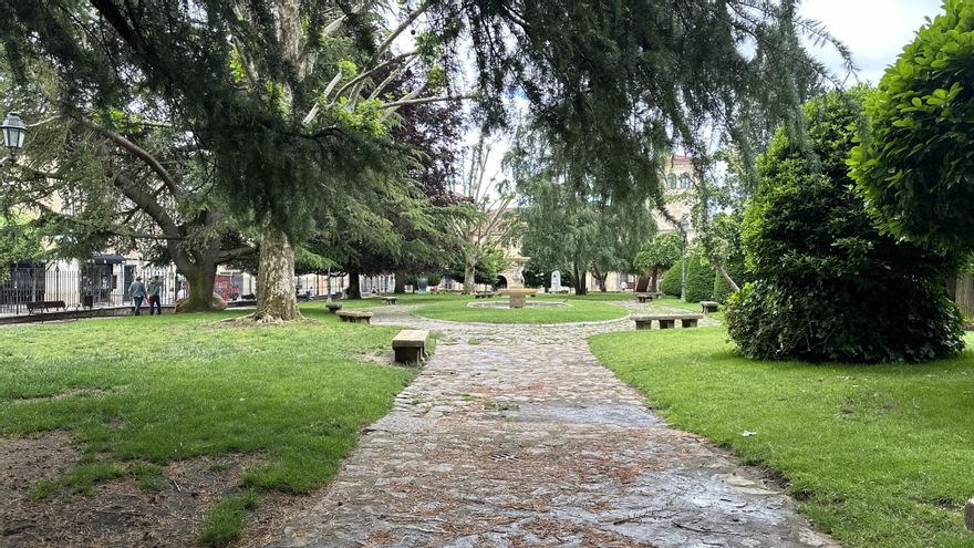 León acometerá con más de 400.000 euros la mayor remodelación en años del céntrico Jardín del Cid de León