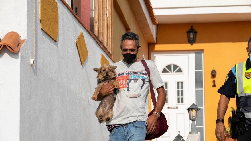 Desalojos en La Palma. / FOTO: José Bringas