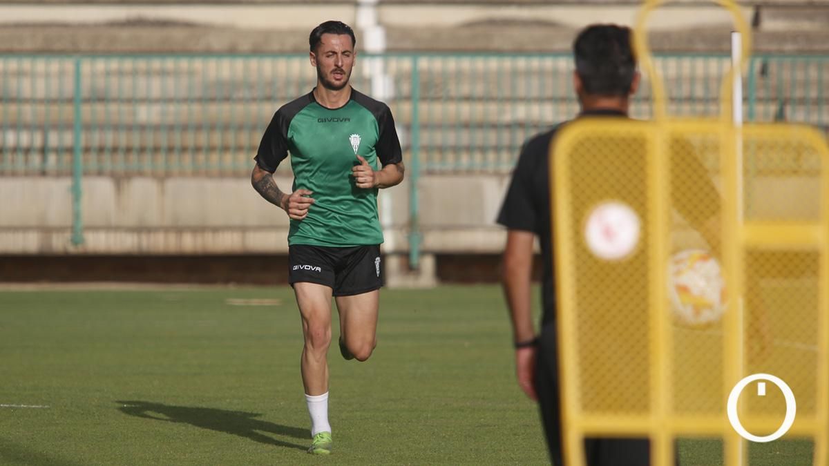 Primer entrenamiento del Córdoba CF tras las vacaciones