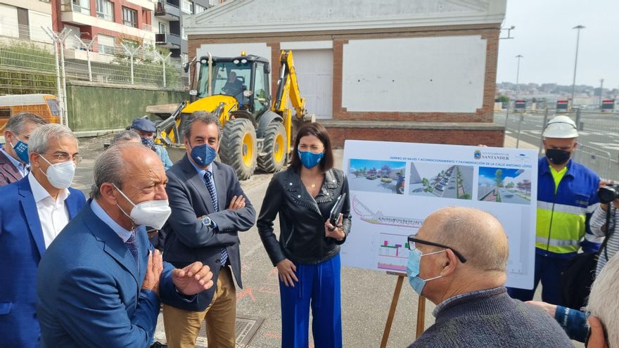 Comienzo del derribo de los tinglados del Puerto de Santander