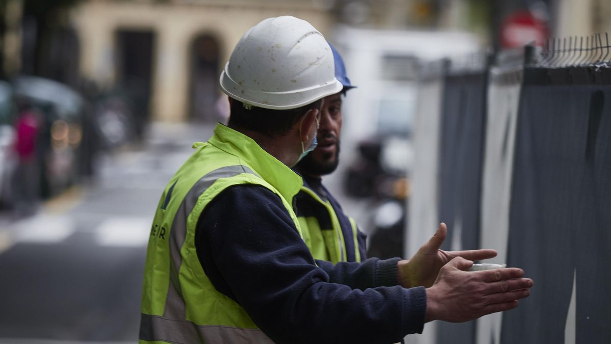 Los sueldos suben un 3,8% en el primer trimestre de 2025 hasta situar el salario medio en 2.290 euros al mes