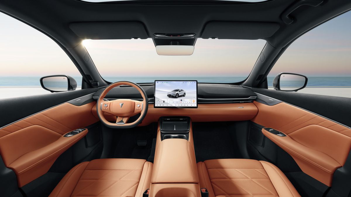 Interior en color Orange del Deepal S05.