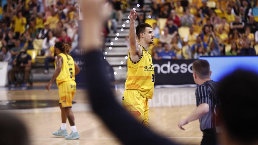 El 'Granca' se consolida en zona playoff