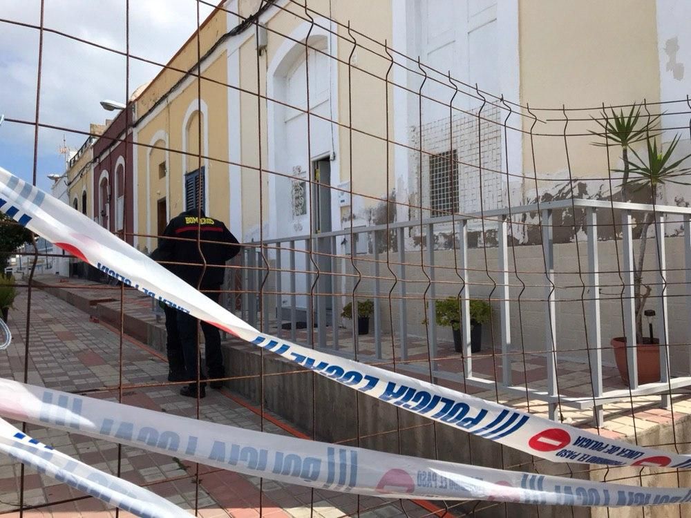 Casas afectadas por el derrumbe, precintadas por la policía