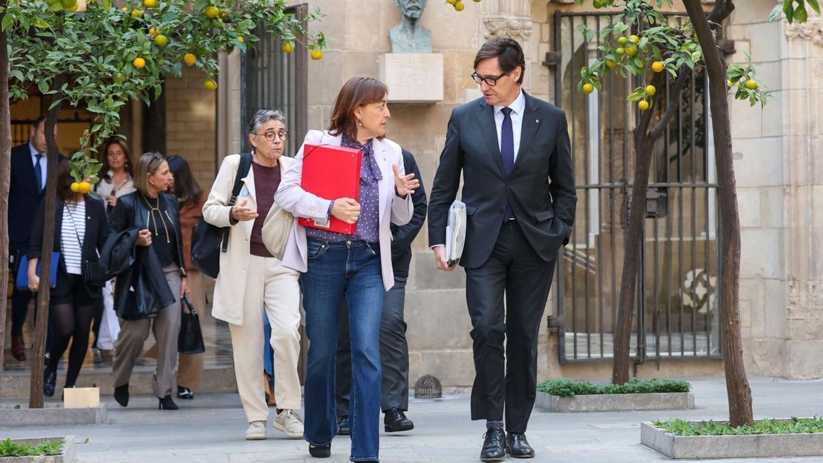 El Govern de Illa reafirma su apuesta por la "financiación singular" en plena negociación entre ERC y Montero