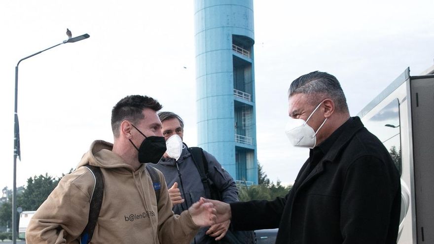 Lionel Messi llegó al país y se sumó a los entrenamientos de la Selección