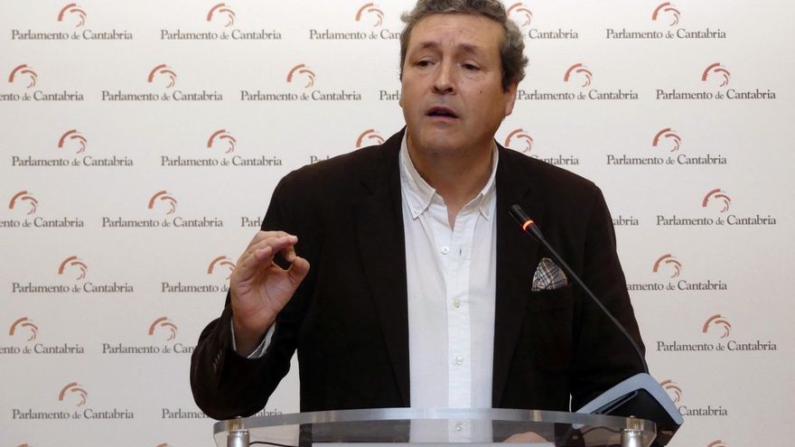 Archivo - Iñigo Fernández, diputado regional del PP y senador autonómico por Cantabria