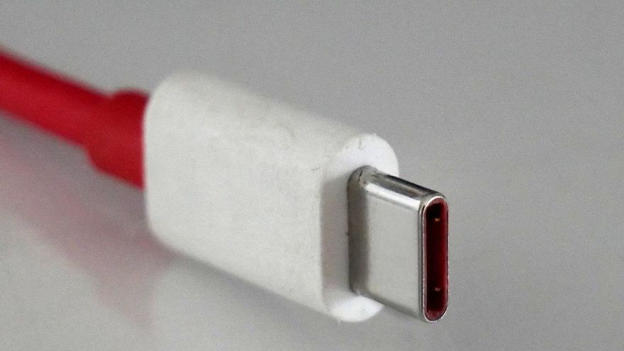 Las ventajas de usar un USB-C, el conector para tu teléfono que gana terreno y ya ha vencido a Apple