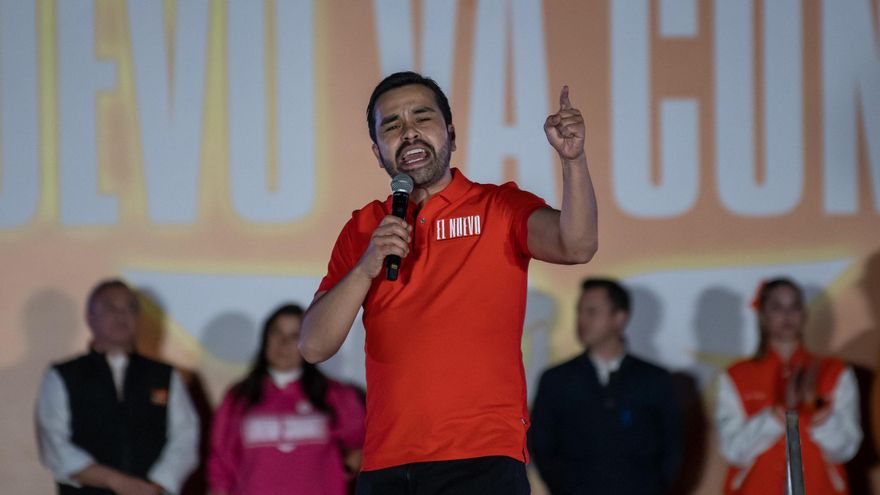 El opositor mexicano Máynez reprocha al Gobierno que haya militarizado la frontera sur