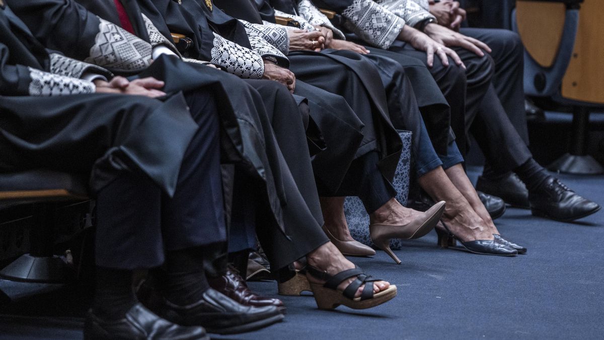 Cómo aprendí a dejar de preocuparme y amar las bombas judiciales