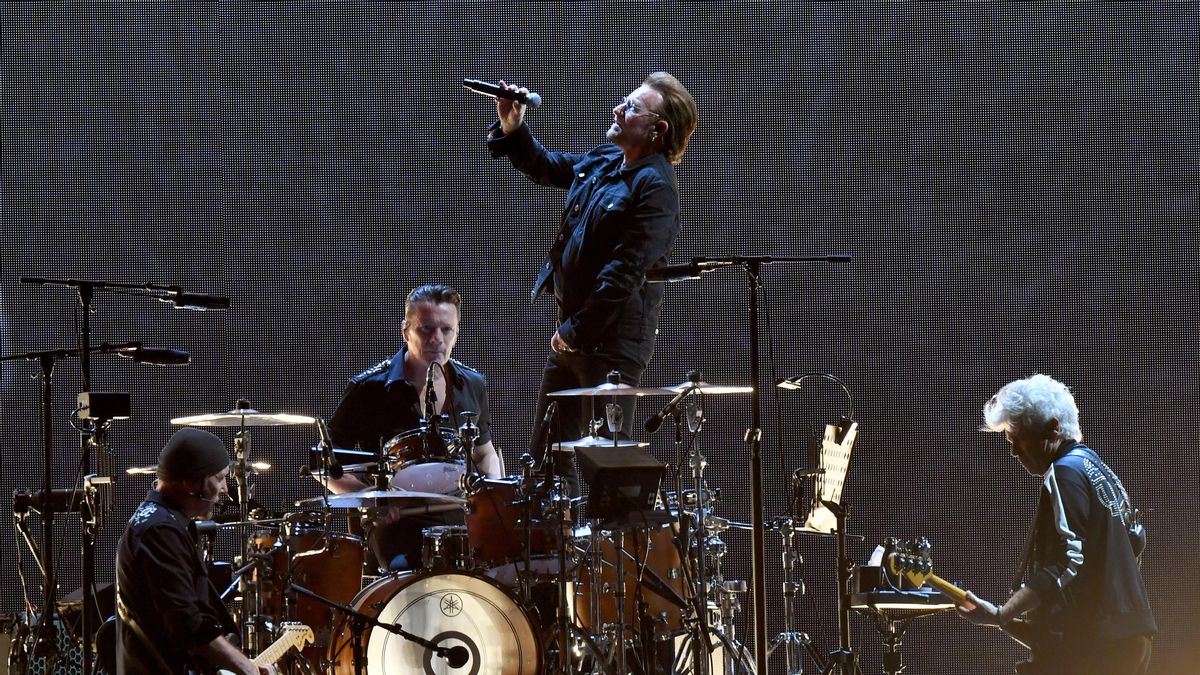 U2 publica un disco contra el ICE: "Creemos en un mundo donde la dignidad de la gente no es negociable"