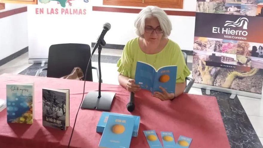 María Elvira Febles presenta el ‘Otro sol’, su nueva novela