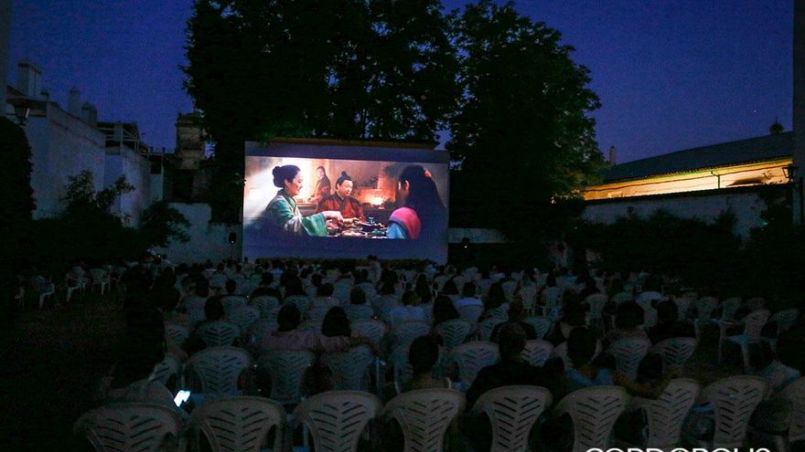 Arranca la temporada de cine de verano con ‘Alcarrás’ y ‘La peor persona del mundo’