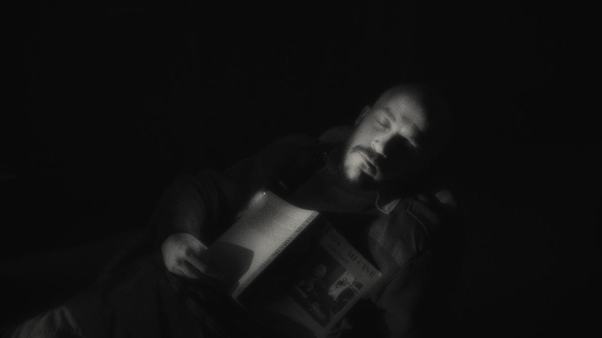 Osvaldo Bertone, Pelu se duerme con Jean Renoir