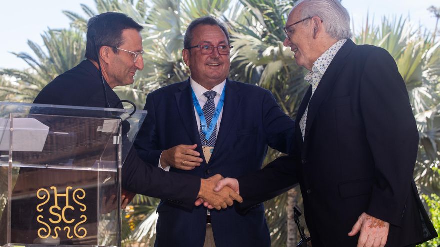Roberto Kamphoff, Santiago Marrero y Alfredo Schamann.