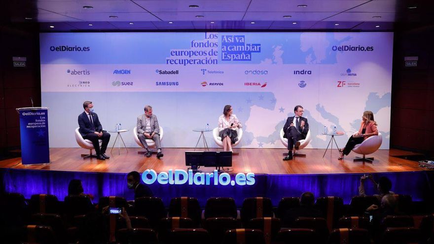 La ministra de turismo, Reyes Maroto, participa en el foro sobre los fondos europeos organizado por elDiario.es