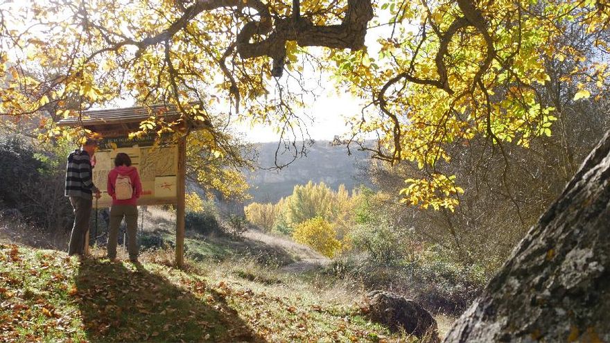 El senderismo, una posibilidad común para practicar turismo activo en Sigüenza, Carcelén y San Bartolomé de las Abiertas