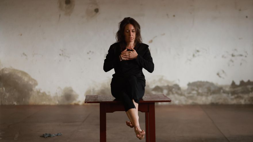 Luz Arcas lleva a la danza a transitar entre lo esotérico y lo ritual en 'Morphine'