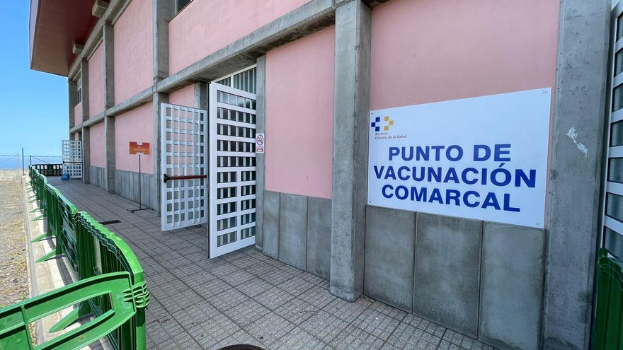 Punto de Vacunación Comarcal instalado en El Paso.
