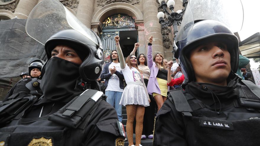 Ciudad de México convierte el transfeminicidio en delito: "Nuestra mayor venganza es que seamos felices"