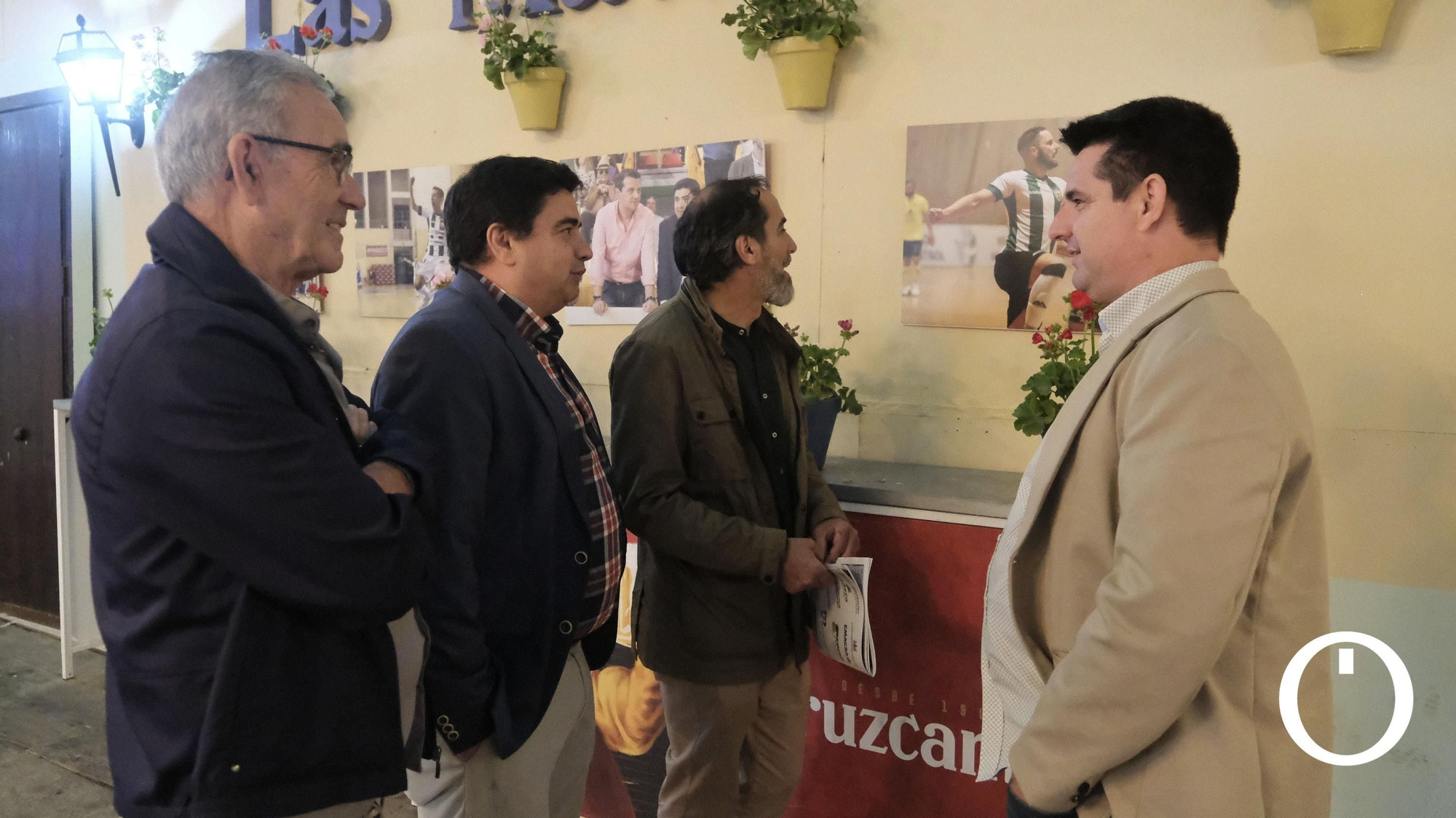 Exposición '10 años del Córdoba Futsal ' en la caseta de las matildes