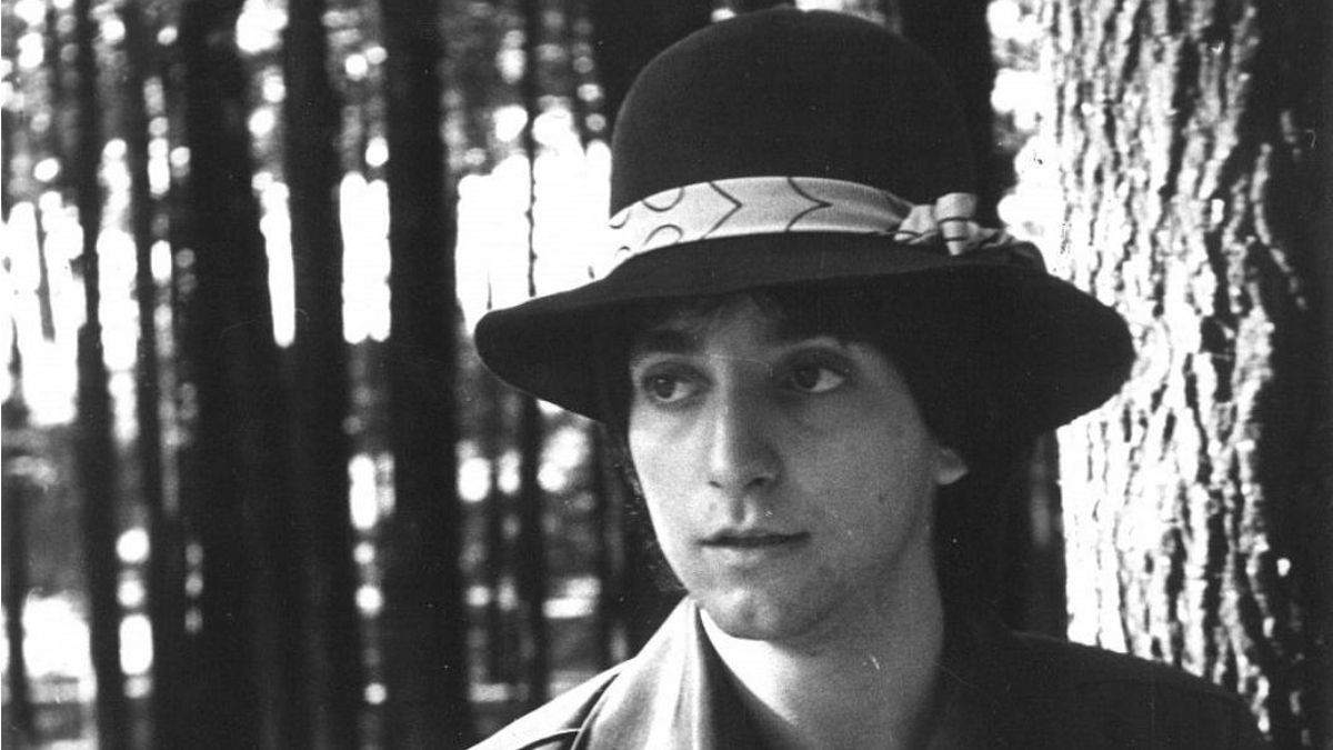 Vida y obra de Adolfo Rodríguez, de una familia represaliada a pionero del pop español al frente de Los Íberos y CRAG