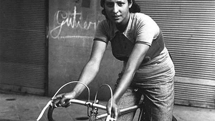 Y la clase obrera se montó en la bicicleta