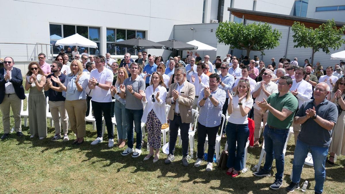 Gamarra asegura en Logroño que la historia de La Rioja no se entiende sin el PP: "Los riojanos estamos mucho mejor que hace 2 años"