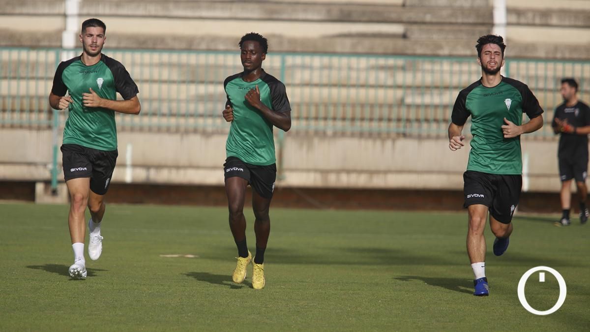 Primer entrenamiento del Córdoba CF tras las vacaciones