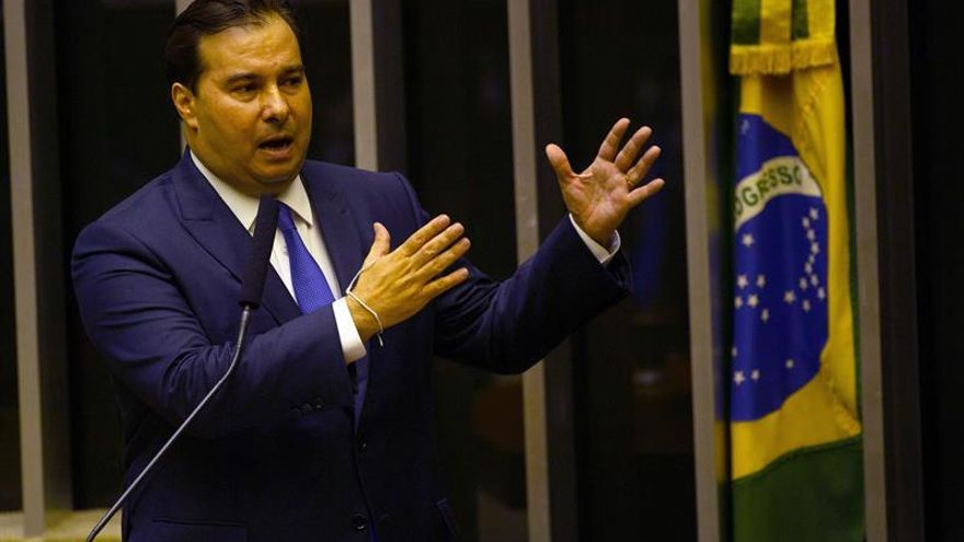 En la imagen el presidente de la Cámara de Diputados de Brasil, Rodrigo Maia.