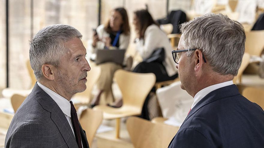 Marlaska expresa serias reticencias sobre los centros de retorno para migrantes rechazados