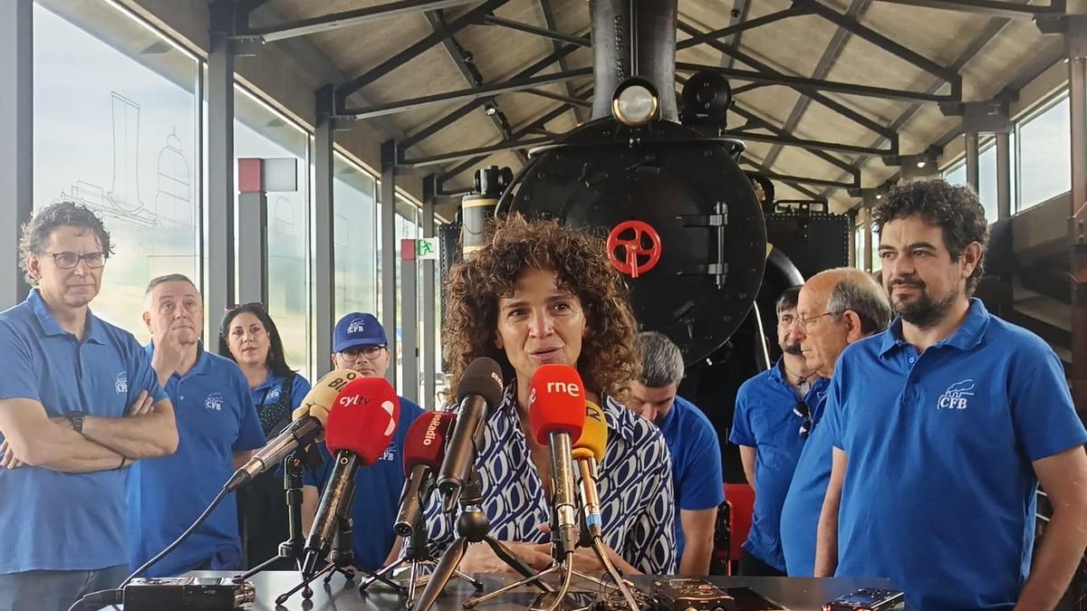 Presentación del semáforo del ferrocarril minero Ponferrada-Villablino Ponfeblino que se incorpora a La Fábrica de Luz. Museo de la Energía. 