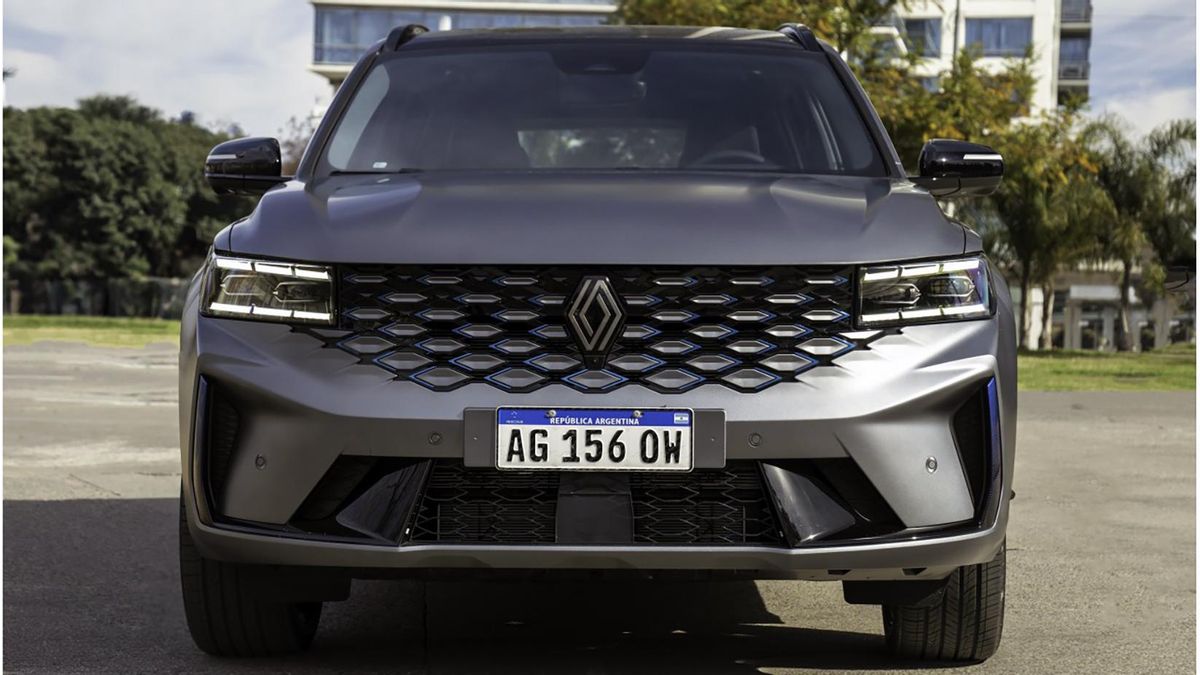 La trompa es el aspecto más diferencial del nuevo Koleos a nivel diseño exterior.
