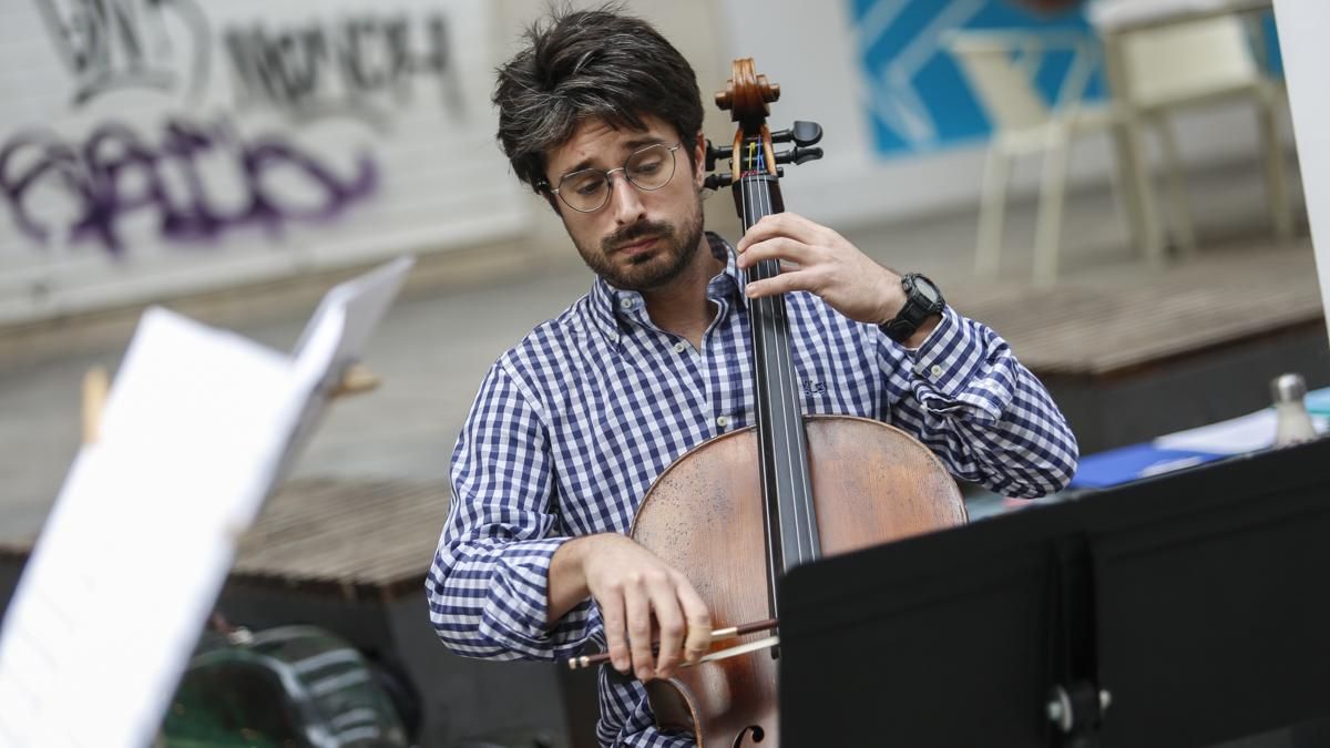 Concierto en Cruz Conde para pedir un auditorio para la Orquesta