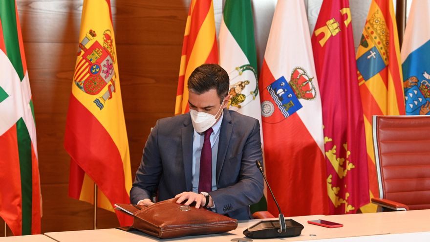El presidente del Gobierno, Pedro Sánchez, durante la reunión telemática de la XXV Conferencia de presidentes autonómicos este miércoles en el Senado. EFE/ EFE/Pool Moncloa/Borja Puig de la Bellacasa/SOLO USO EDITORIAL/ SOLO USO DISPONIBLE PARA ILUSTRAR LA NOTICIA QUE ACOMPAÑA/ CRÉDITO OBLIGATORIO